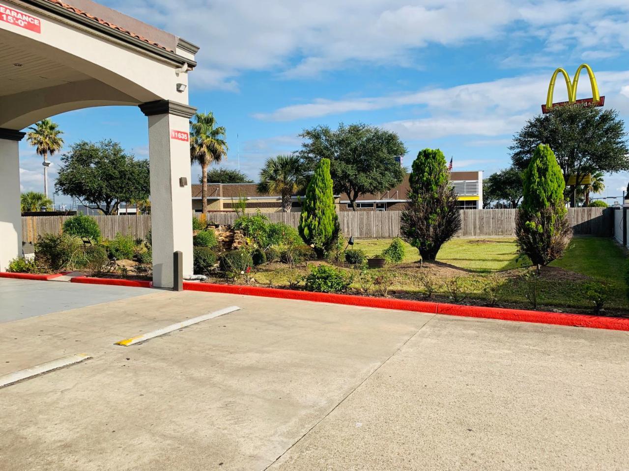 Island Suites Hobby Airport Houston Ngoại thất bức ảnh